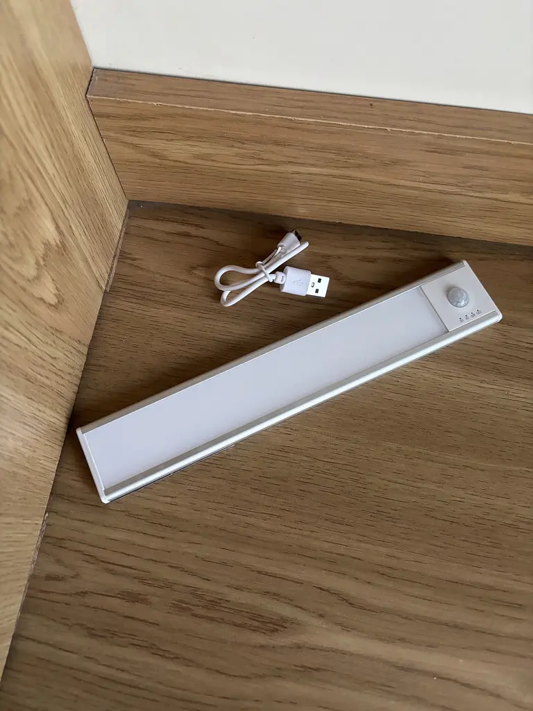 Бездротовий LED світильник під шафу Libtit UC11 23 см з датчиком руху і магнітним кріпленням срібний (SKU-134) - фото 8