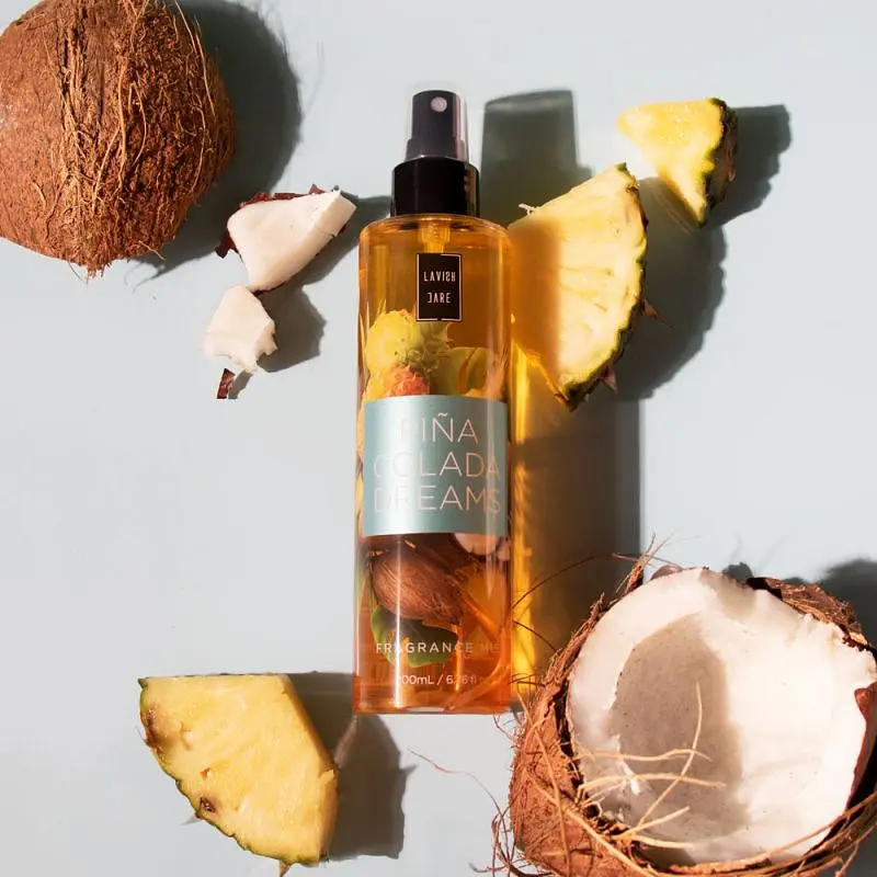 Зволожуючий спрей для тіла LAVISH CARE BODY MIST - PINA COLADA DREAMS з ароматом пінокалади, 200 мл - фото 2