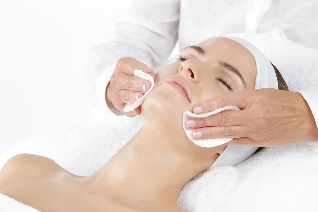 Тоник для лица Christina BioPhyto 2 Refreshing Toner 500 мл - фото 4