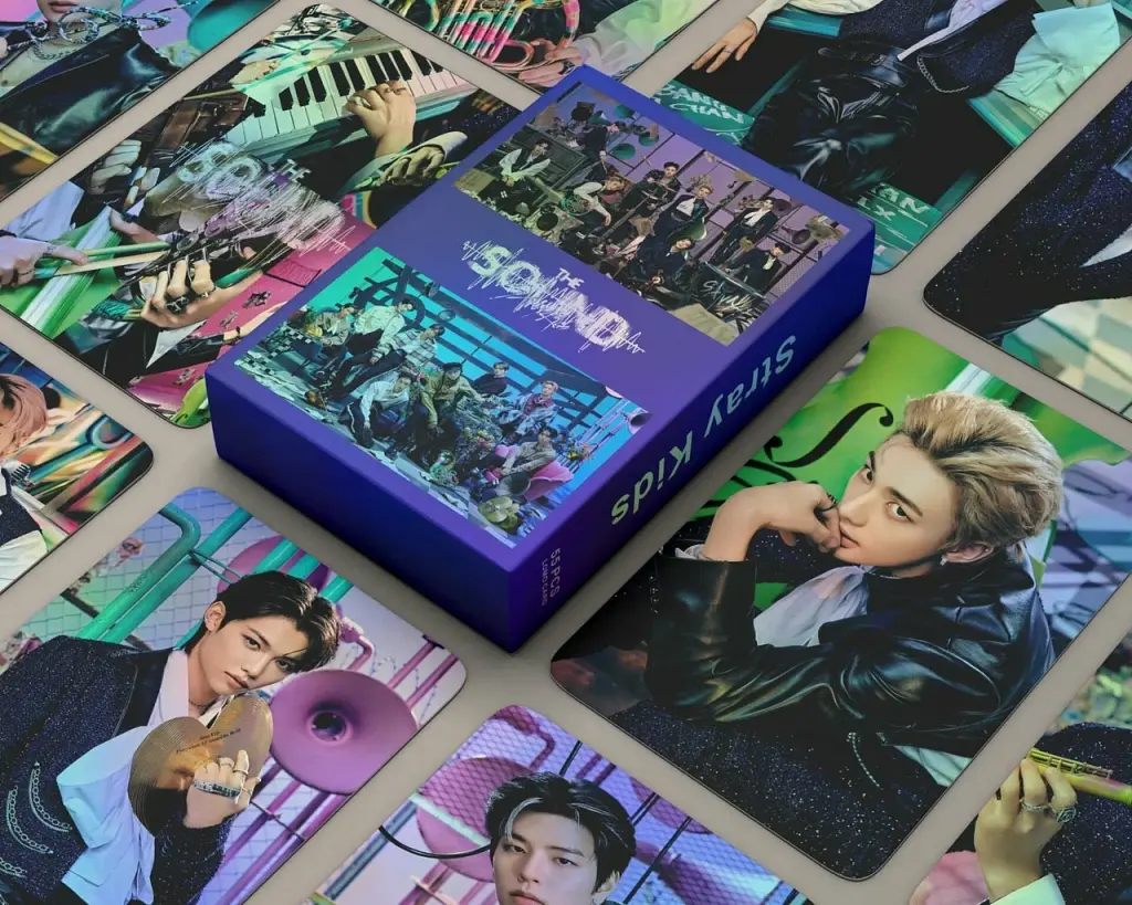 Ломо Карти Lomo Card China Stray Kids / SKZ Стрей Кідс голографічні СС C SK 05 - фото 3