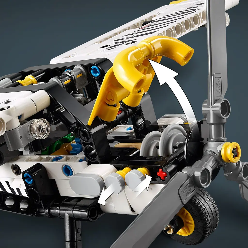 Конструктор LEGO Technic Буш-самолет 333 детали (42198) - фото 9