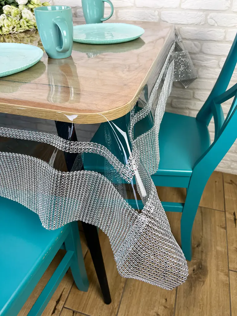 Скатертина силіконова зі срібною стразовою стрічкою подвійною 390х130 см - фото 10