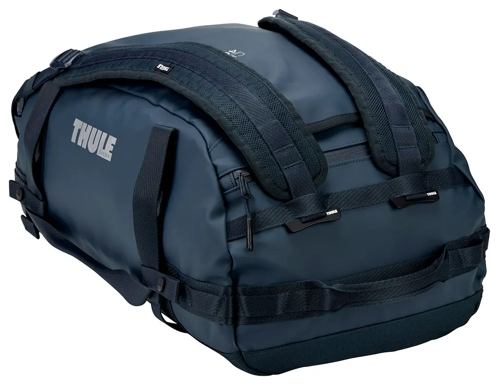 Спортивная сумка Thule Chasm Duffel 40L (Darkest Blue) 3205590 (TH 3205590) - фото 13