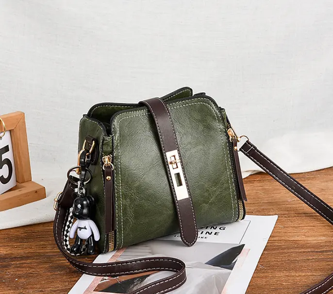 Сумка жіноча маленька стильна через плече крос-боді box bag Зелена 1641Н