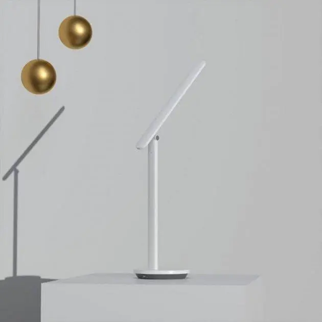 Настільна лампа з акумулятором Yeelight LED Desk Lamp Z1 Pro Rechargeable 5W 200lm 2500mAh YLTD14YL - фото 2