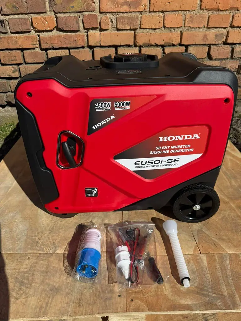 Інверторний бензиновий генератор-валіза з колесами Honda EU50i-SЕ 4.5/5.0 кВт + електростартер - фото 2