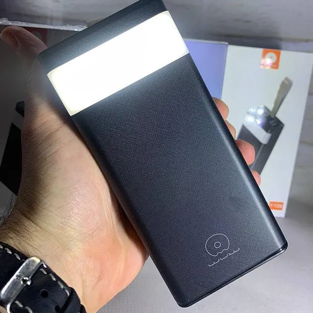 Портативний зарядний пристрій Power Bank WUW Y108 30000 mAh LED ліхтар Чорний - фото 5