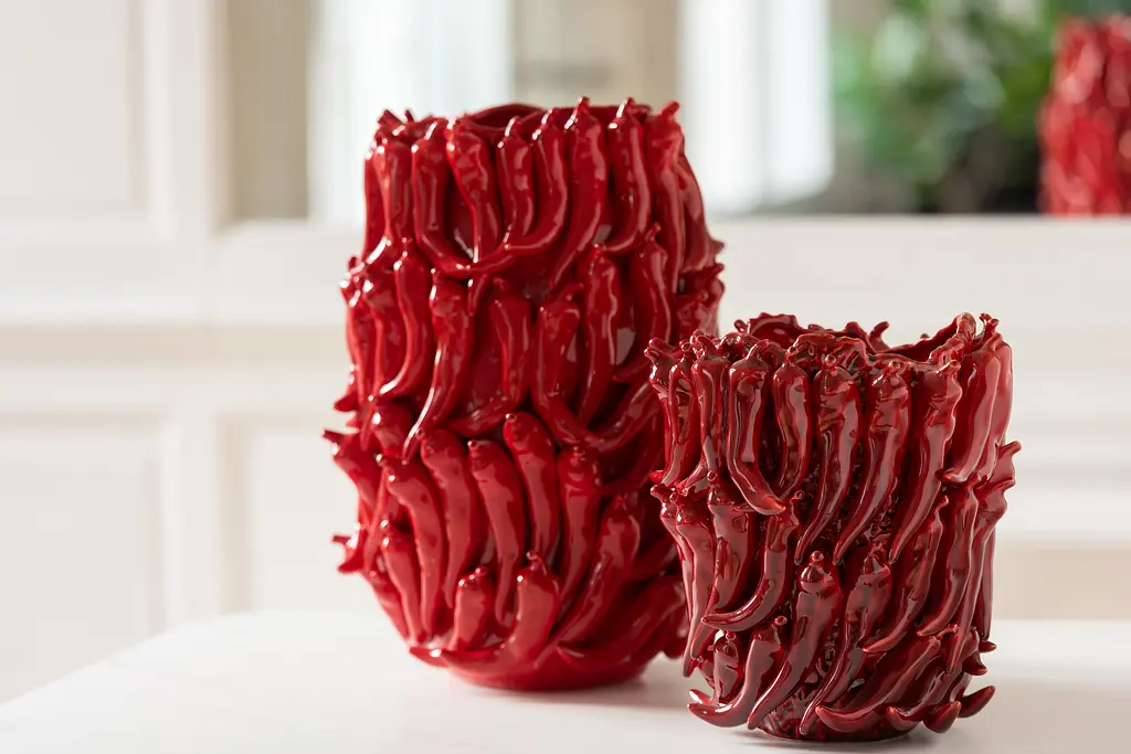 Ваза эксклюзивная J-line с перцами красная фарфор 32 см (48333) - фото 2