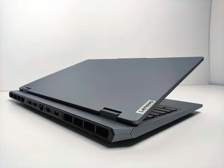 Ноутбук Lenovo LOQ 15.6 FHD Ryzen 7 7435HS/16GB DDR5/RTX 4060 512 GB SSD Refurbished - фото 3