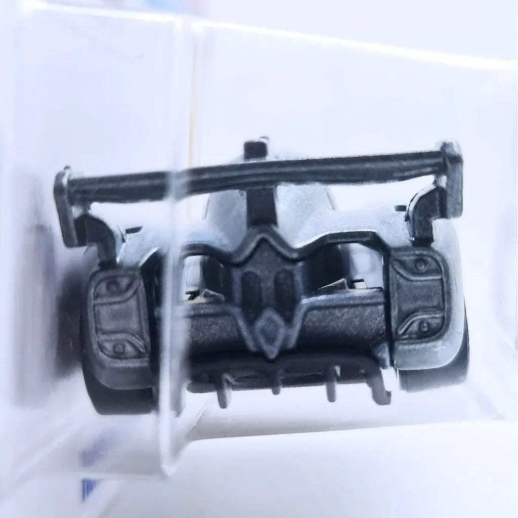 Базова машинка Hot Wheels Peak Pursuit McMurtry Speirling сіра (5785) HYW55-N521    - фото 3