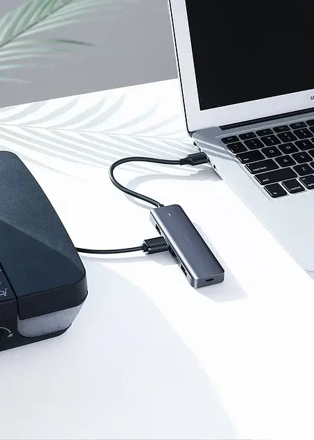 USB-хаб UGREEN CM219 4-in-1 USB Type-C to 4xUSB 3.0 HUB Space Gray - фото 4