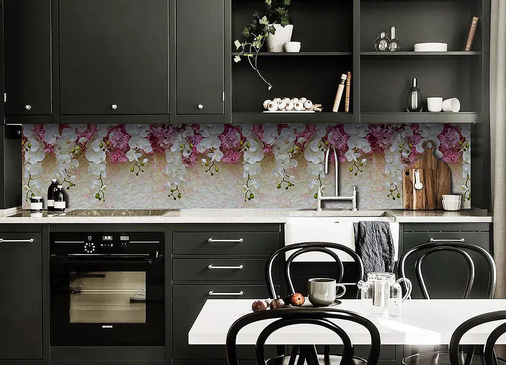 Вініловий кухонний фартух Кучеряві Орхідеї наклейка для кухні ПВХ Квіти Бежевий Happy Pocket Z181772 - фото 2