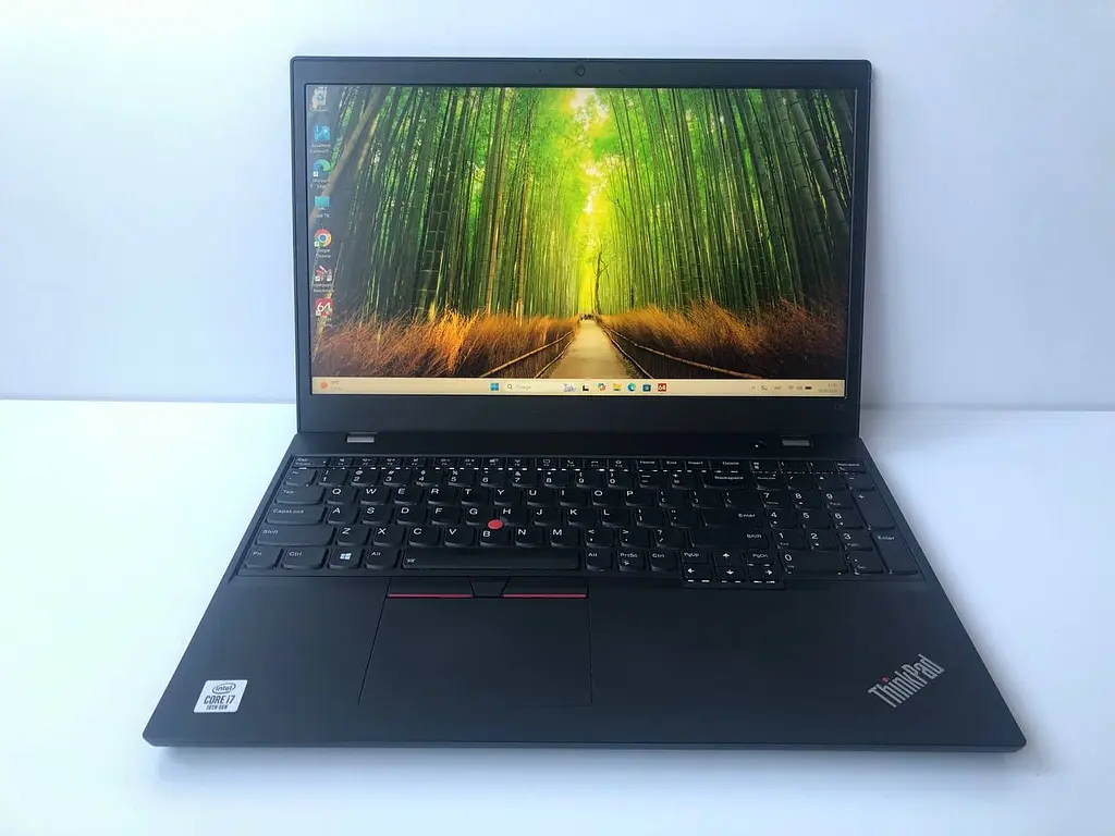 Ноутбук Lenovo Thinkpad L15 Gen 1 (i7-10510U / 8GB / SSD 256GB / 1920x1080 IPS) б/в - фото 2
