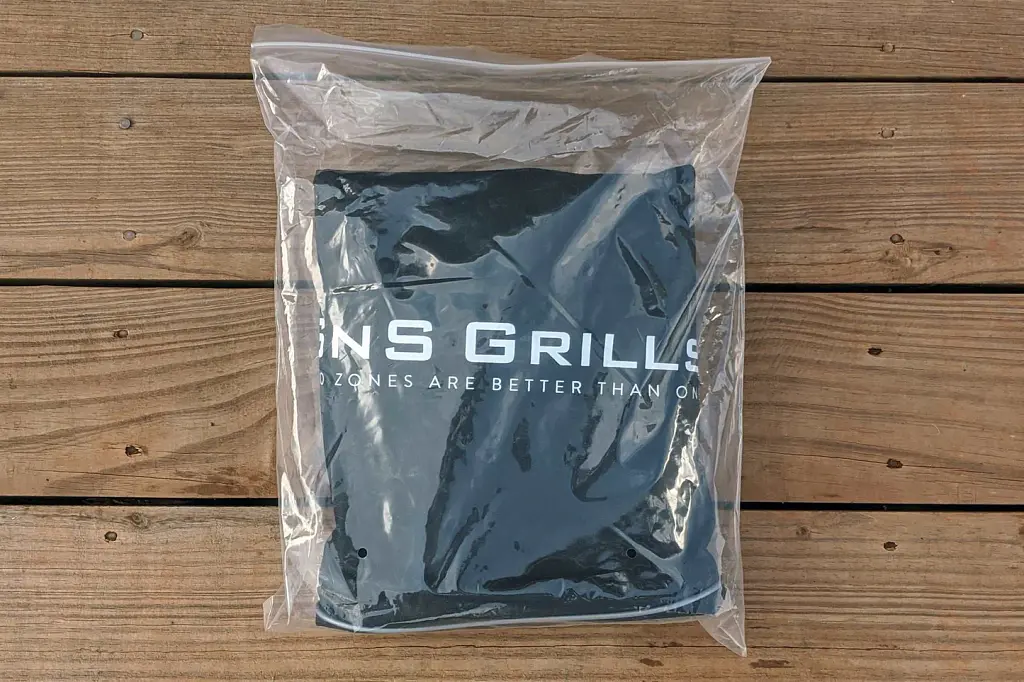 Чохол для вугільного гриля Slow 'N Sear Kettle Grill 57 см - фото 5