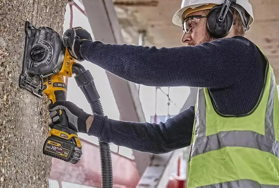 Штроборіз акумуляторний DeWalt з АКБ та ЗП DCG200T2 - фото 9
