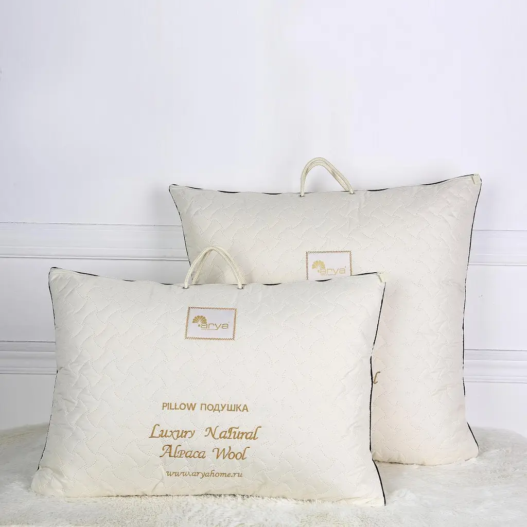 Подушка Arya Luxury Alpaca AR-TR1004371 70х70 см - фото 3