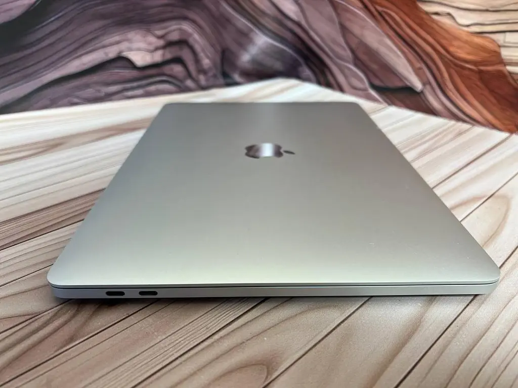 Ноутбук Apple MacBook Pro 13.3" i7-6567U /16/251 (C02TP087GYGR) Б/в - фото 6