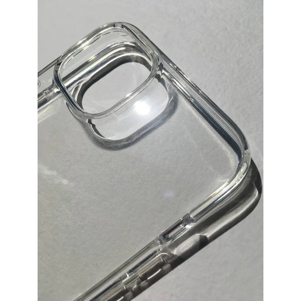 Оригінальний прозорий чохол Spigen Liquid Crystal для iPhone 14 Plus/15 Plus (6.7") Crystal Clear ACS06456 - фото 11