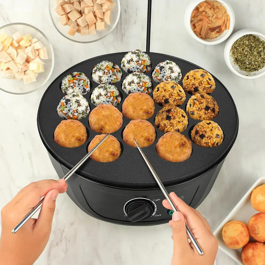 Електрична такоячниця RAF Takoyaki Maker для приготування пончиків, кейк-попсів і м'ясних кульок (18 комірок) антипригарна - фото 6