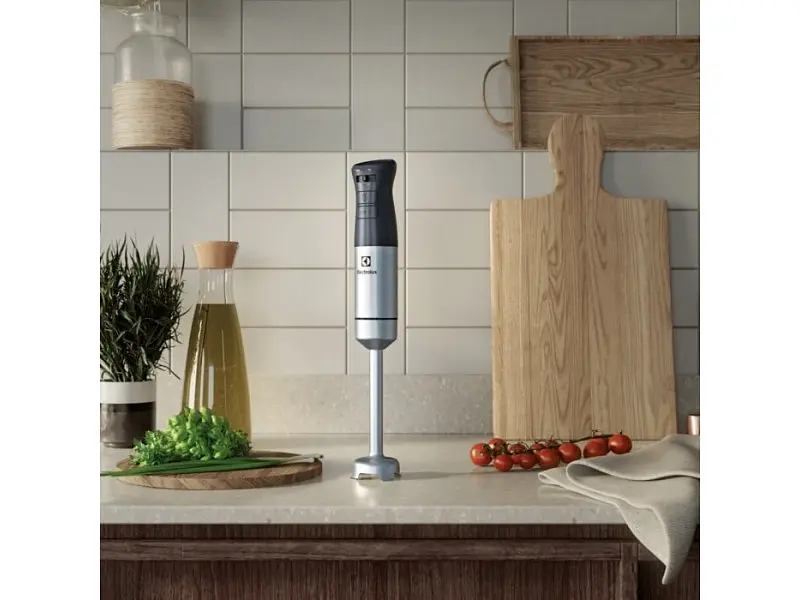 Блендер Electrolux E5HB2-8SS - фото 3