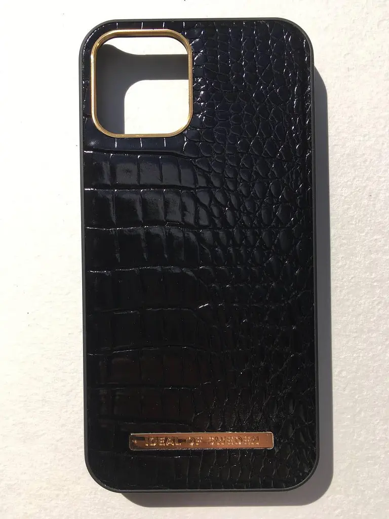Протиударний чохол iDeal of Sweden Atelier MagSafe для iPhone 12 Pro Neo Noir Croco - фото 6