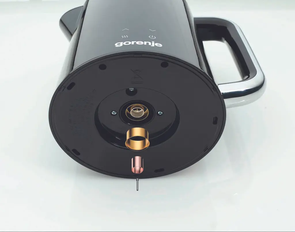 Электрочайник Gorenje 1.7 л двойные стенки LED дисплей Strix контроль черный kuh0015391 - фото 7