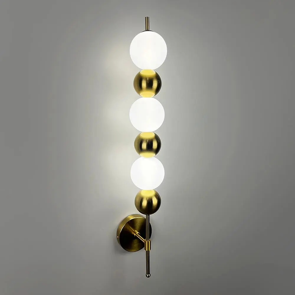 Стильне світлодіодне бра у латунному корпусі 75х12 см Line F Арт. WNO22/3 AB - фото 6