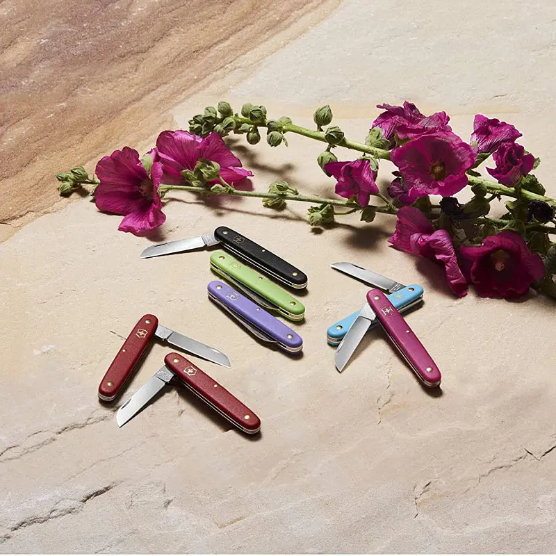 Ніж Victorinox садовий Floral 100мм 1функ рож.мат (блістер) - фото 3