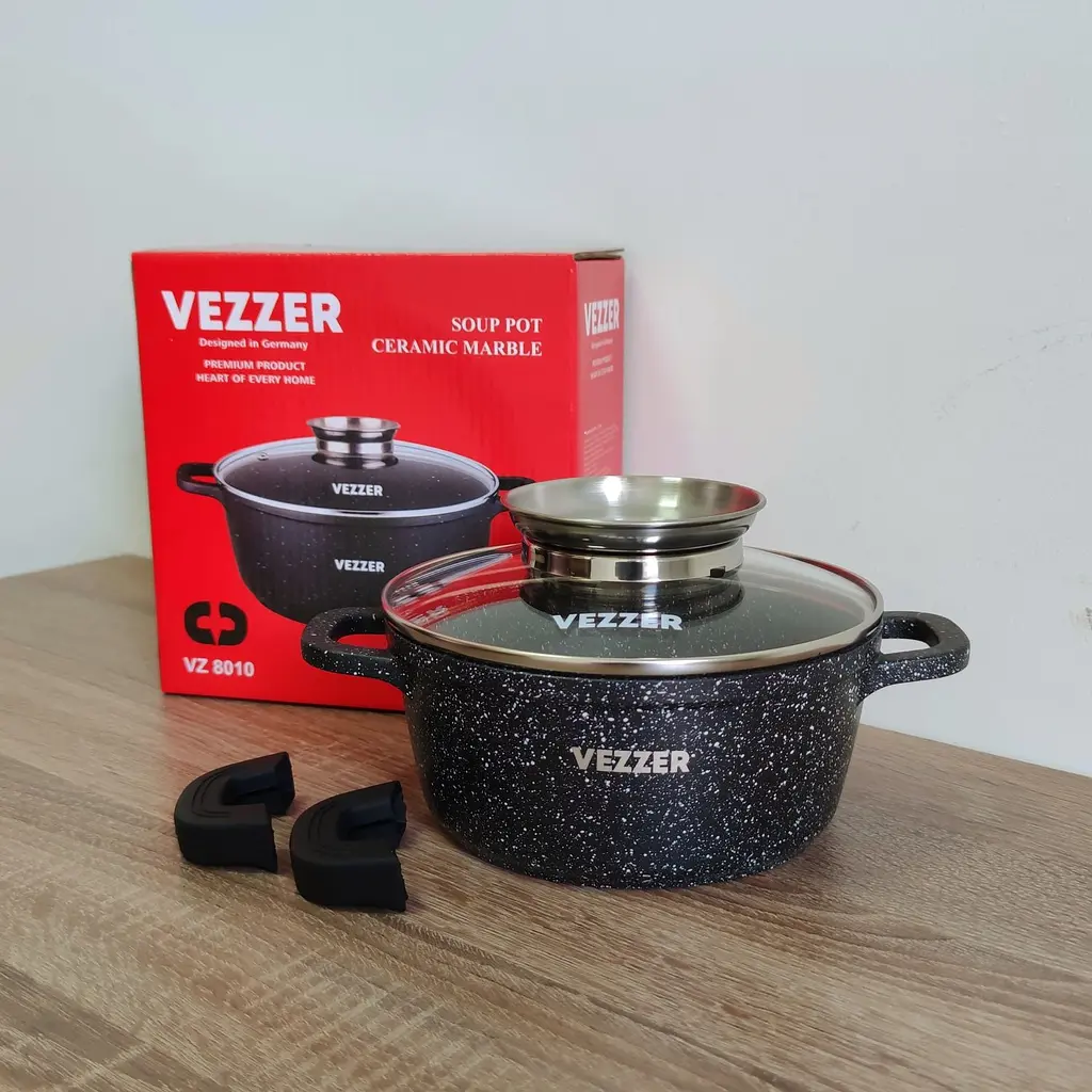 Каструля Vezzer з кришкою та силіконовими накладками на ручки 16 см 1.3 л чорна (VZ8010) - фото 7