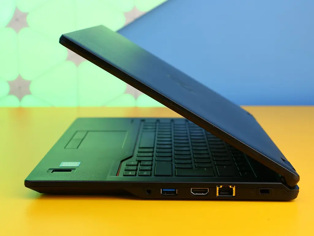 Ноутбук Fujitsu Lifebook E449 Б/В - фото 2