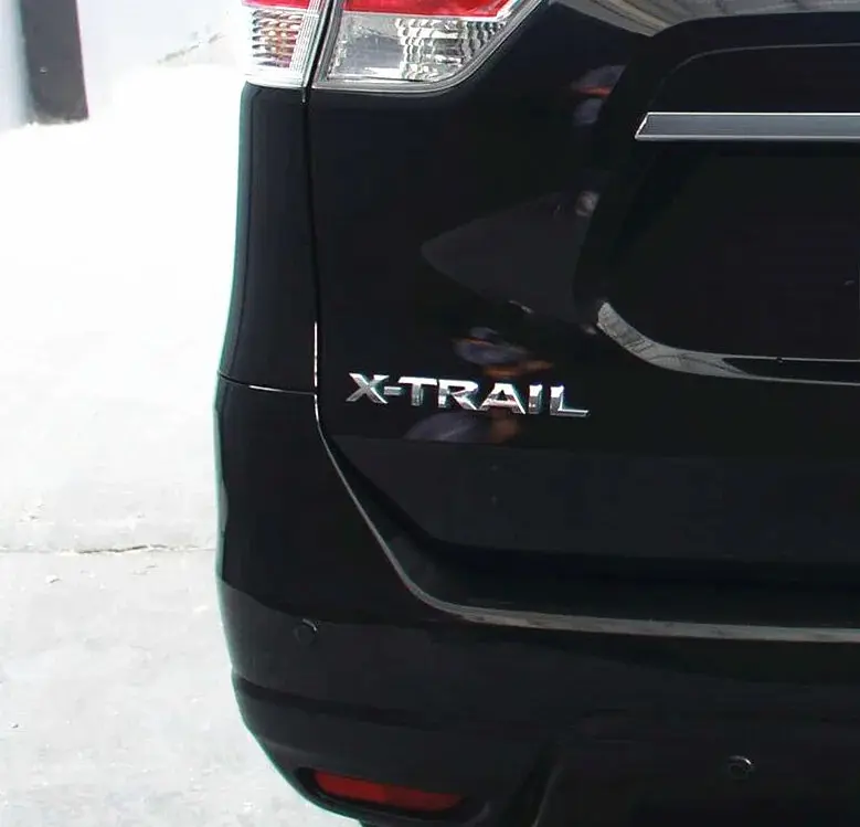 Емблема напис X-TRAIL Хром на скотчі (29х192 мм) ЕМ 171203 - фото 3
