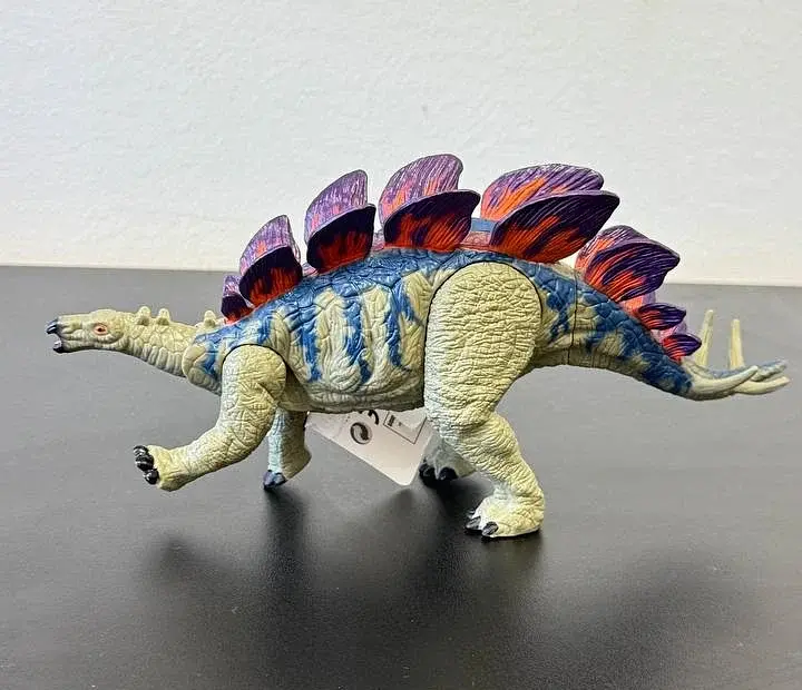 Фігурка динозавра Dino Toys Кентозавр фіолетові голки, рухома - фото 2