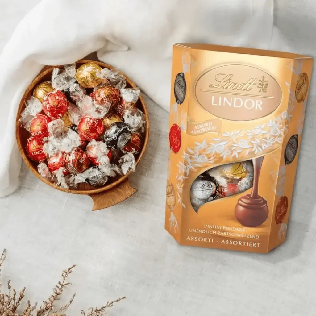 Шоколадні цукерки Lindt Lindor Assorted 200г - фото 7