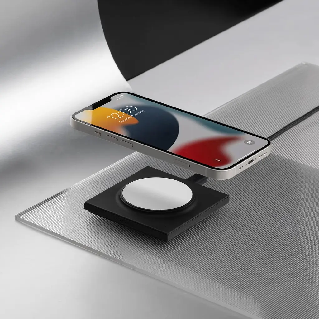 Беспроводное зарядное устройство Native Union Drop Magnetic Wireless Charger Black (DROP-MAG-BLK-NP) - фото 5