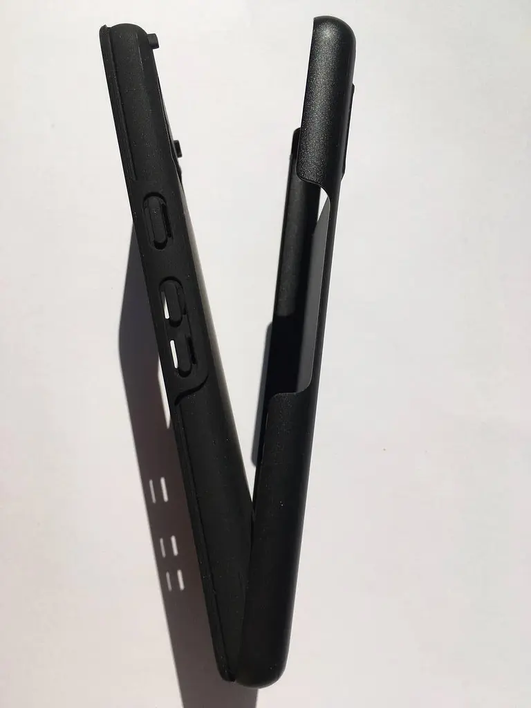 Протиударний двошаровий чохол Incipio Duo GG-093-BLK для Google Pixel 7 (6.3") Black - фото 3