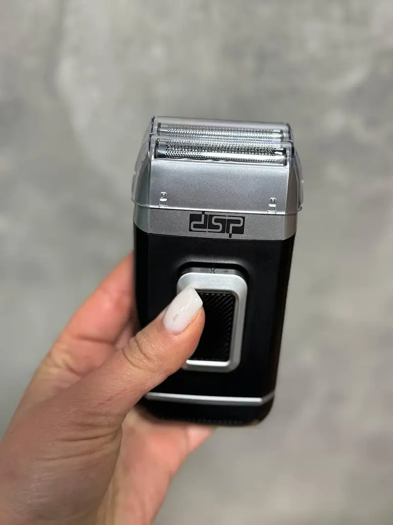 Бездротова електробритва шейвер DSP 60102 бритва для вологого та сухого гоління акумуляторна бритва 5 Вт Чорний - фото 3