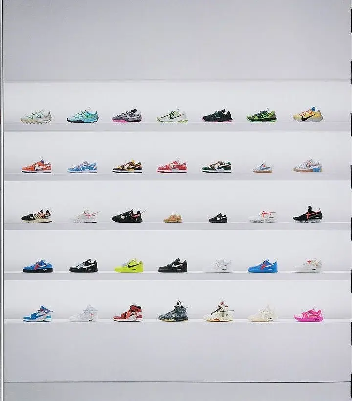 Nike. ICONS (Something's Off) - фото 3