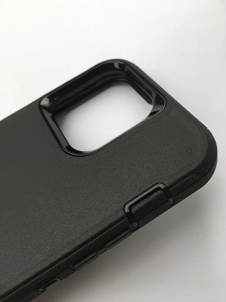 Чохол протиударний з кліпсою OtterBox Defender 77-84218 для iPhone 13 Pro (6.1") Black - фото 8