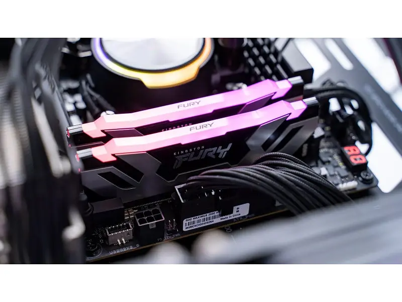 Пам'ять для настільних комп'ютерів Kingston FURY 64 GB (2x32GB) DDR5 6400 MHz Renegade Silver/White RGB (KF564C32RWAK2-64) - фото 4