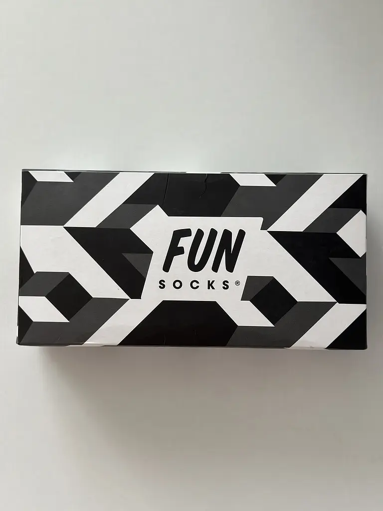 Шкарпетки FUN Socks в подарунковій упаковці 3 пари (36-40) - фото 3