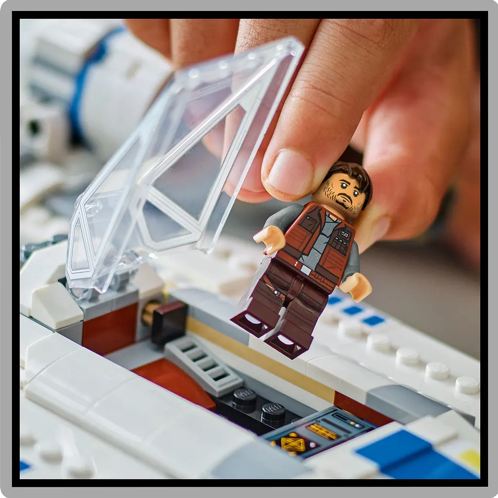 Конструктор LEGO Star Wars Повстанческий истребитель U-Wing 594 деталей (75399) - фото 12