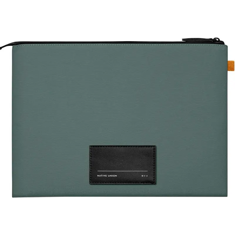 Чохол для ноутбука Native Union W.F.A. Stow Lite Sleeve Case Slate Green for MacBook Pro 13" M1/M2/MacBook Air 13" M1 зелений (STOW-LT-MBS-SLG-13) - фото 2