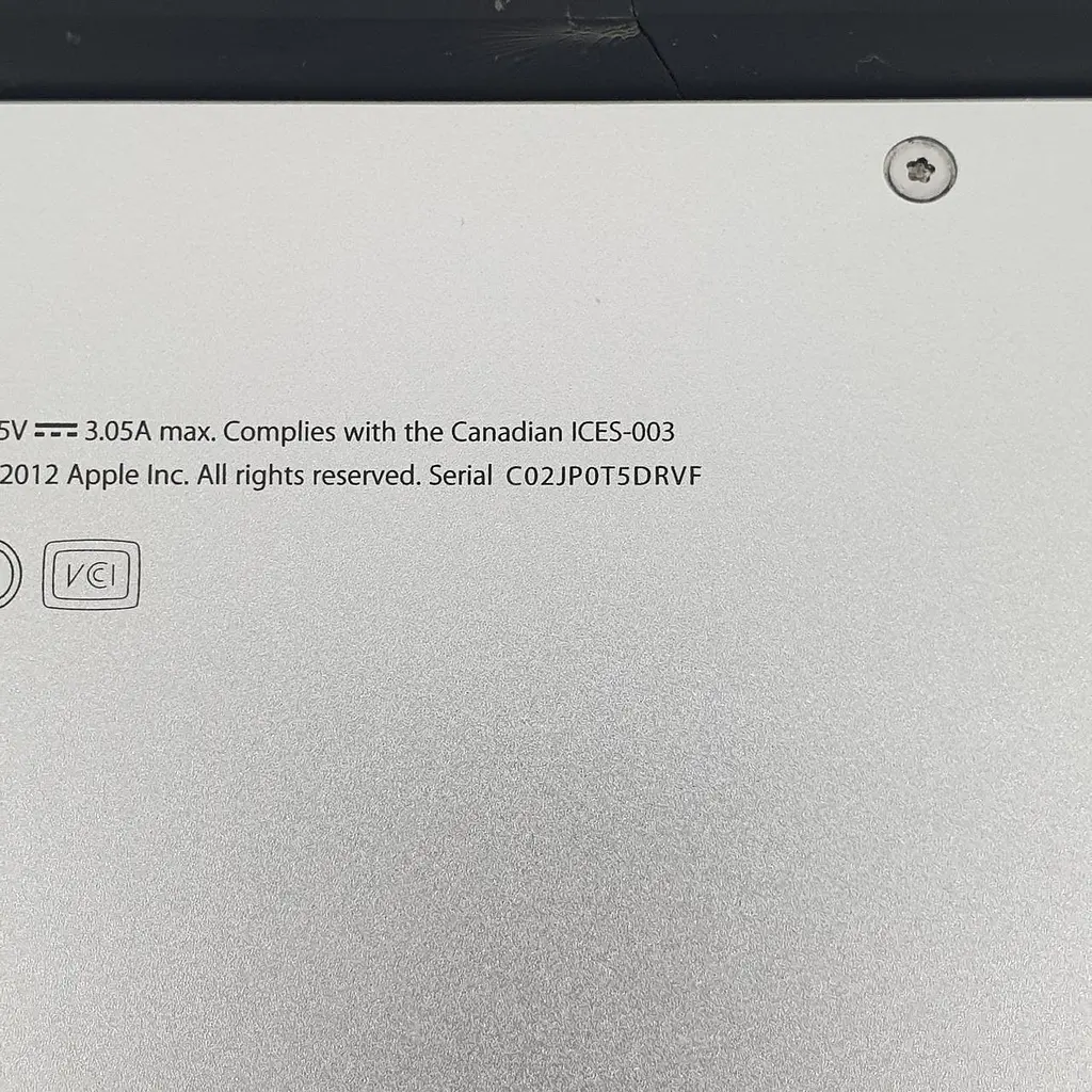 Ноутбук Apple MacBook Air 7,2 A1466 (FVFX90WDJ1WV) (i5-5350U/8/256SSD) - Class A - фото 2