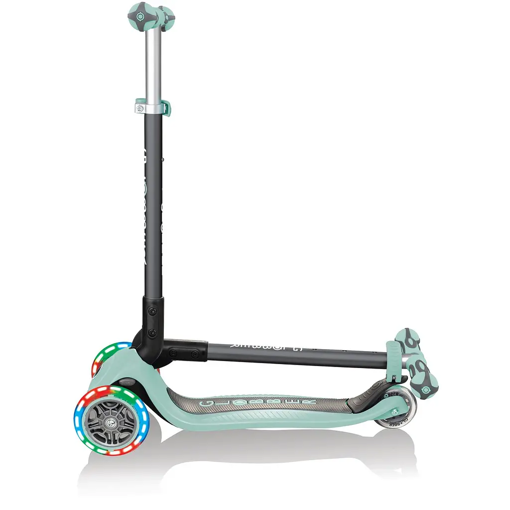 Самокат Globber Go Up Deluxe Lights 5 в 1 до 20/50кг 1+ м'ятний (646-206) - фото 6