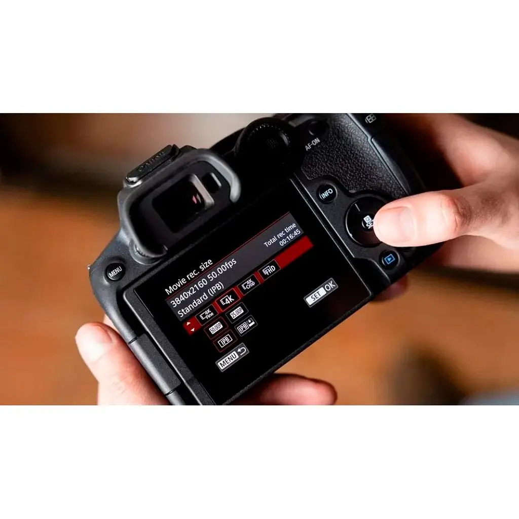 Бездзеркальний фотоапарат Canon EOS R7 Kit RF-S 18-150mm IS STM (5137C040) UA [117132] - фото 14