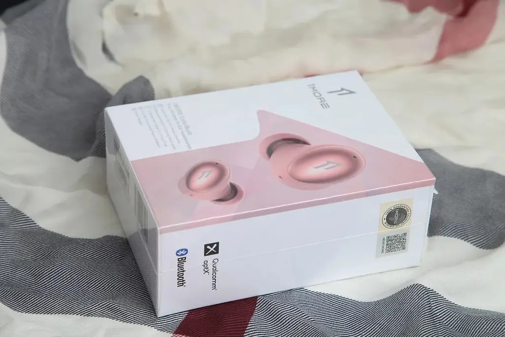 Наушники беспроводные 1MORE ESS6001T ColorBuds TWS Headphones розовые - фото 6