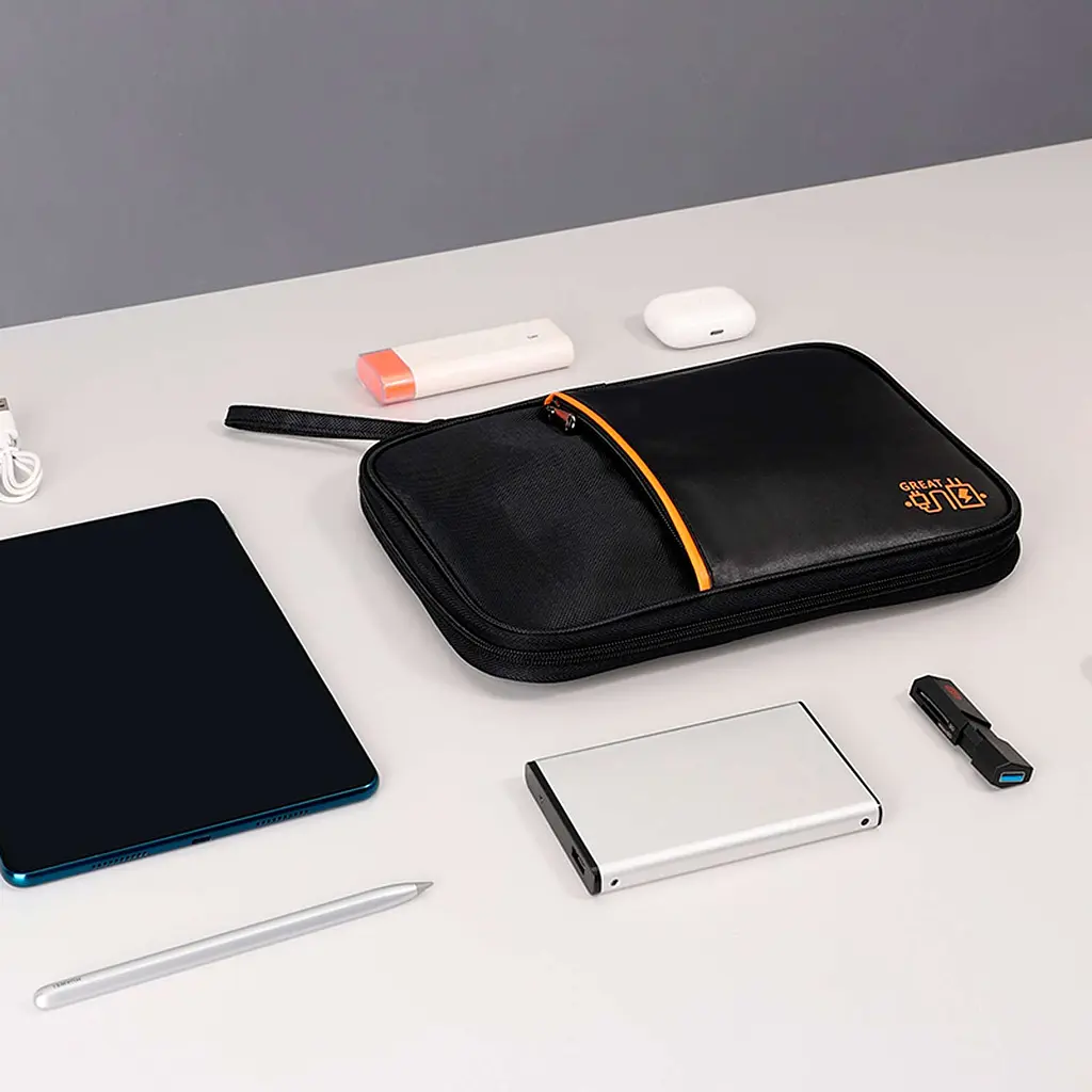 Органайзер для дротів і планшета LoveYouHome до 11'' 28х20х3 см бордовий (59027) - фото 4