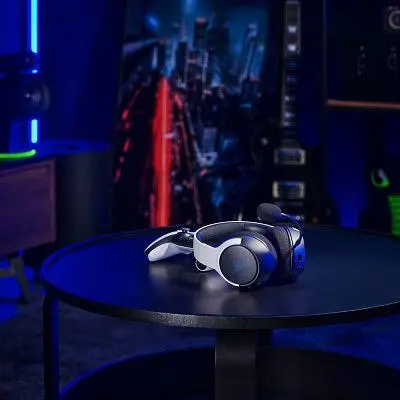 Навушники Razer Kaira Hyperspeed for PS5 Bluetooth White/Black (RZ04-03980200-R3G1) - фото 8