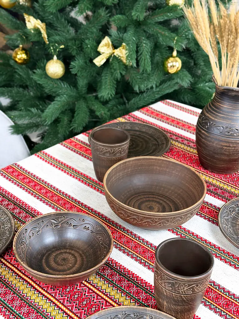 Льняная скатерть рождественскя с украинским орнаментом "Грация" - 500х150 см - фото 2