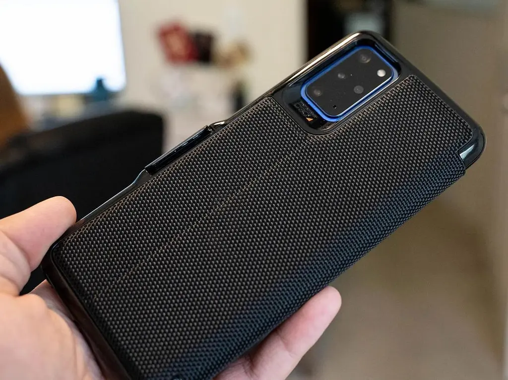 Протиударний чохол-книжка Gear4 Oxford Folio Samsung S20 Plus Black - фото 3